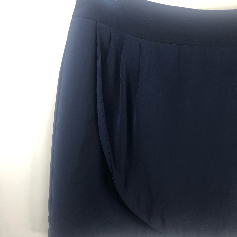 Banana Republic navy blue detail faux wrap mini skirt sz 8 - Picture 2 of 8